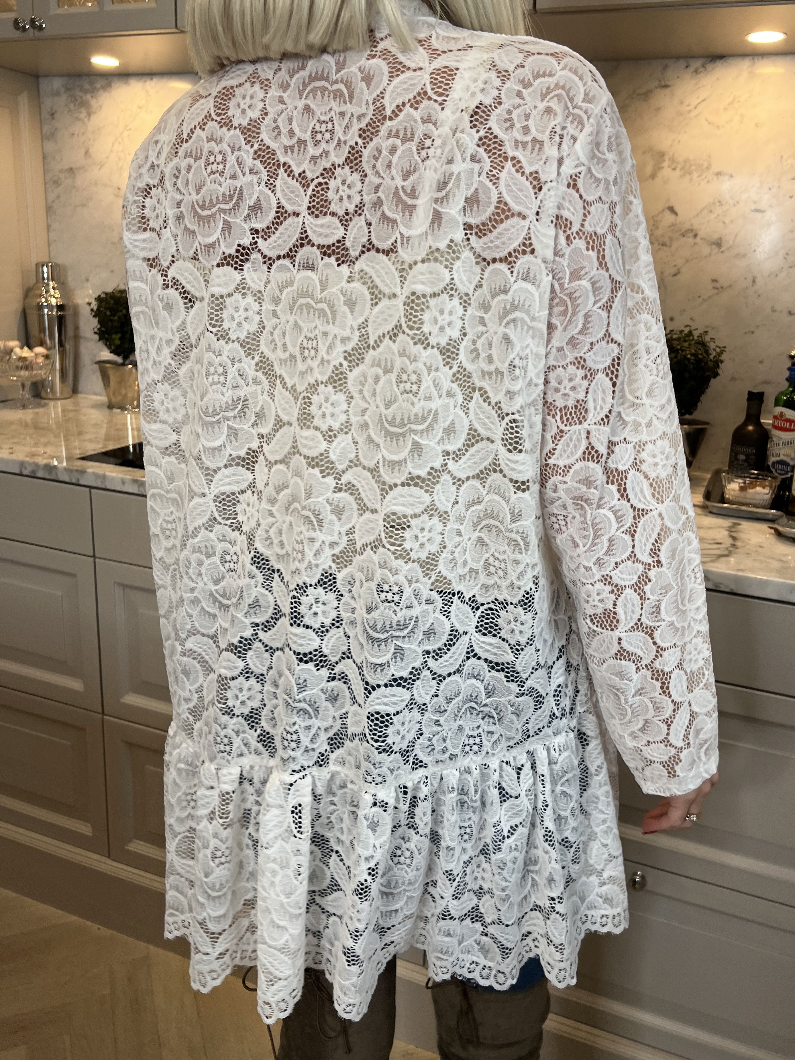 Natalya - Söt och feminin spetstunika